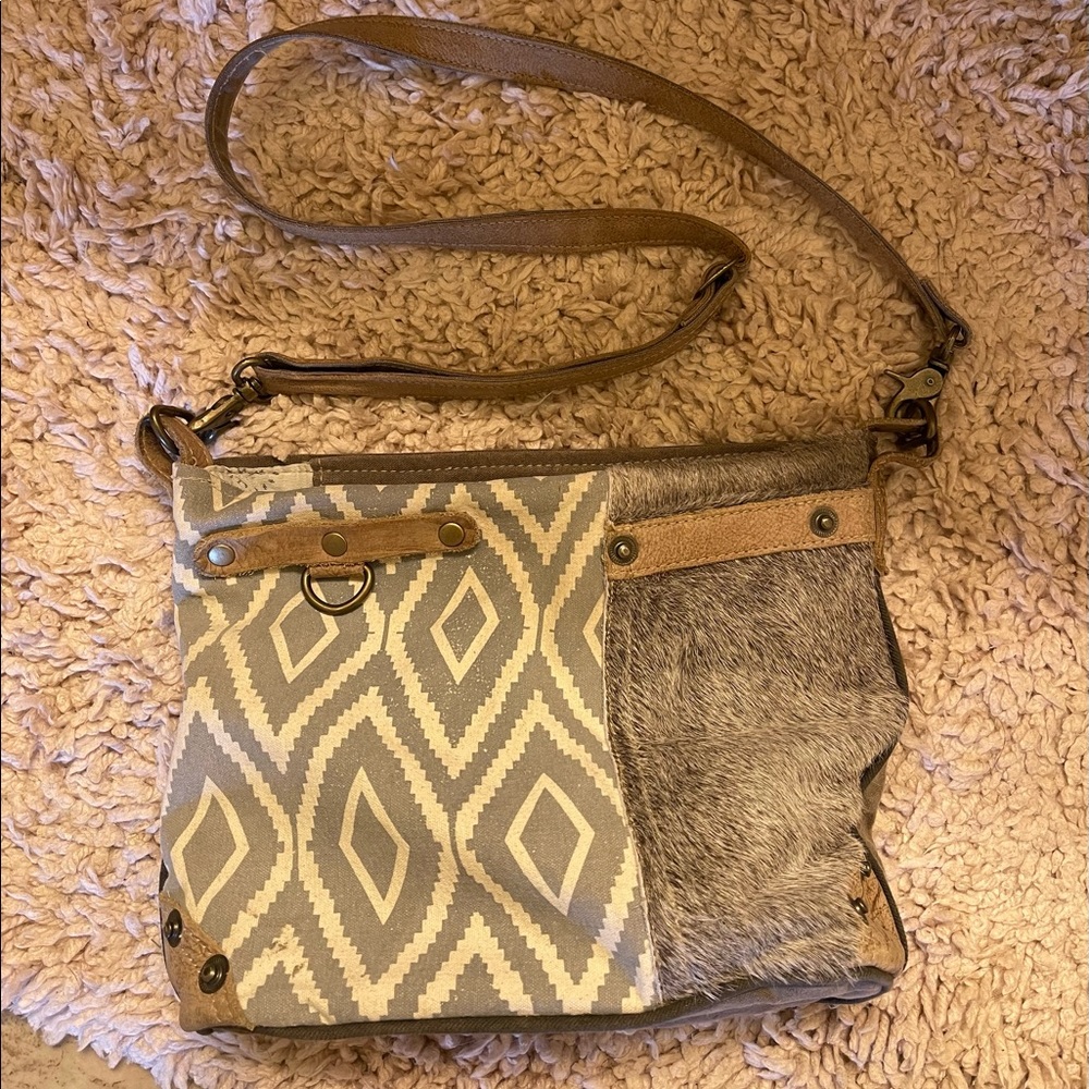 Myra Bag
